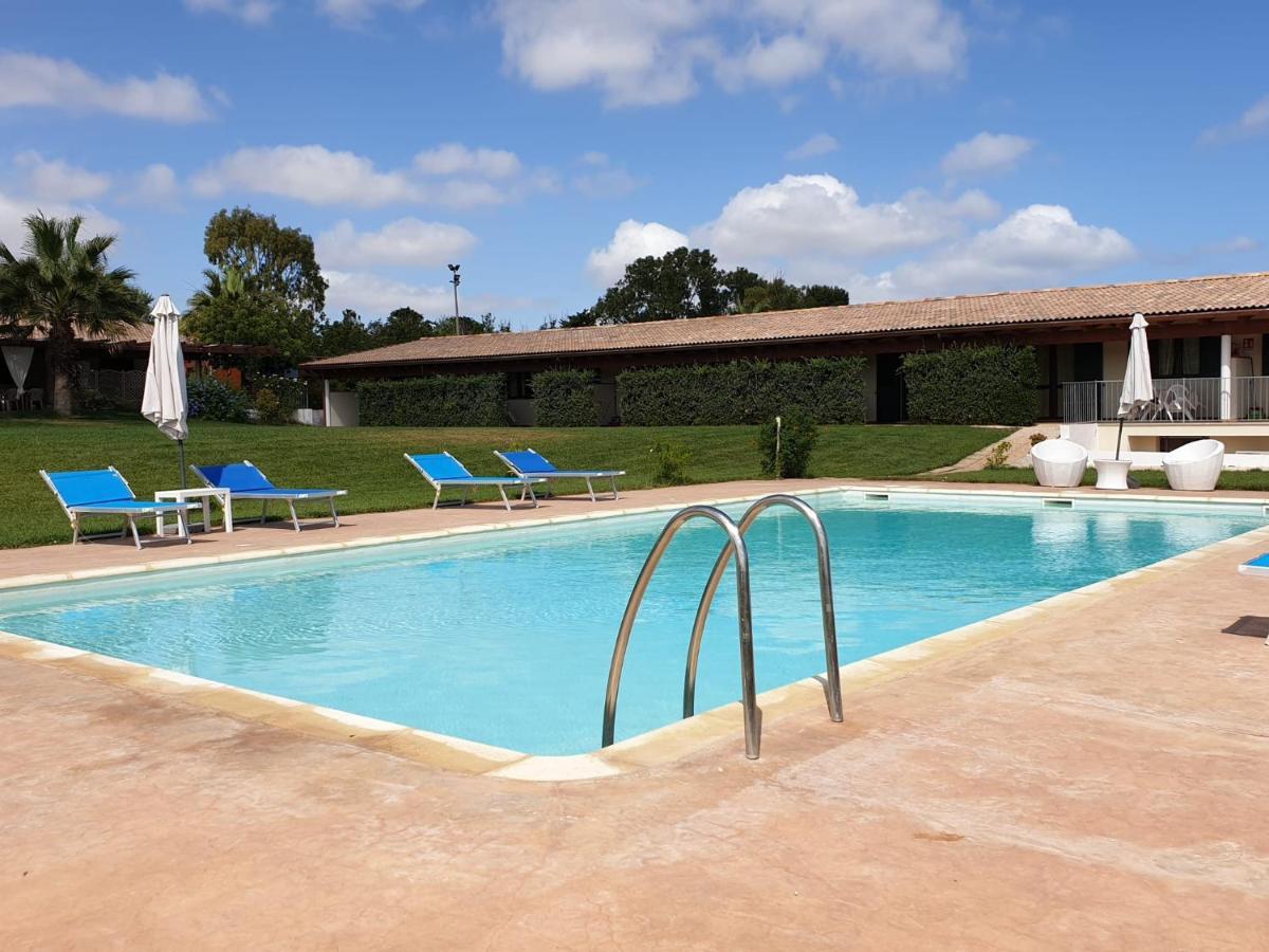 Agliado Villa Platamona Exterior photo