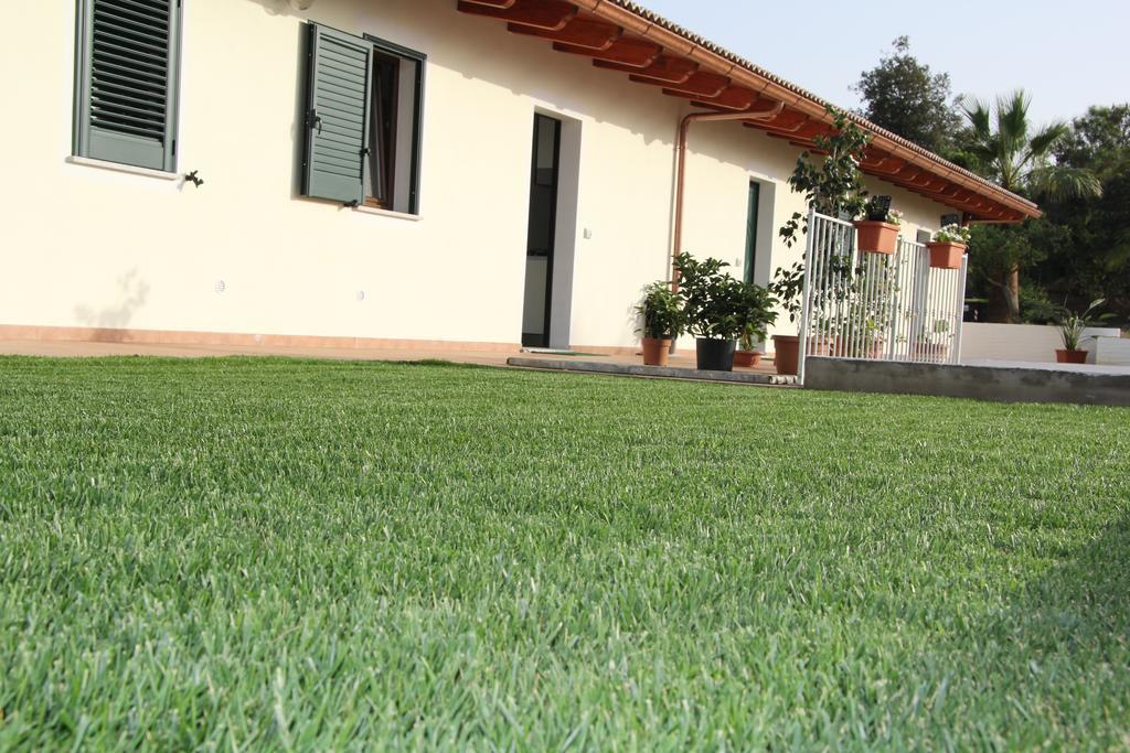 Agliado Villa Platamona Exterior photo